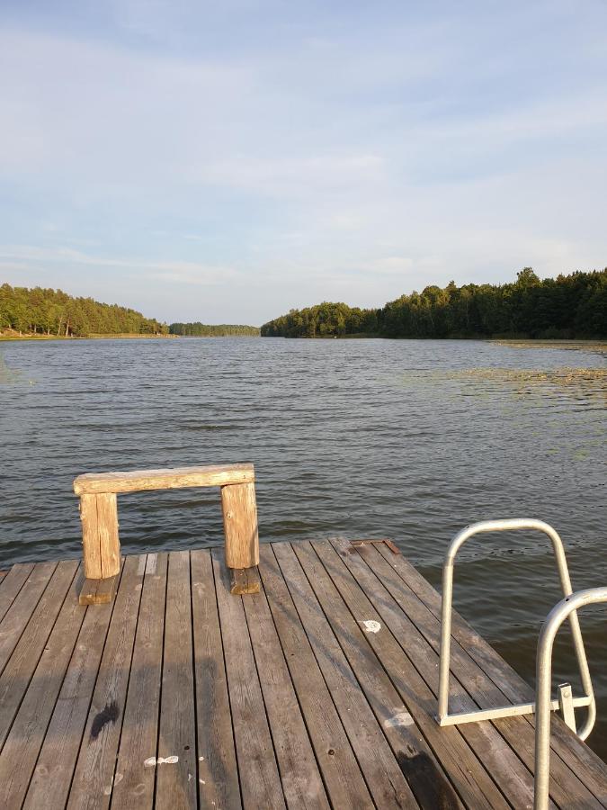 Soermlandsidyll I Haerlig Natur Villa Flen Exterior photo